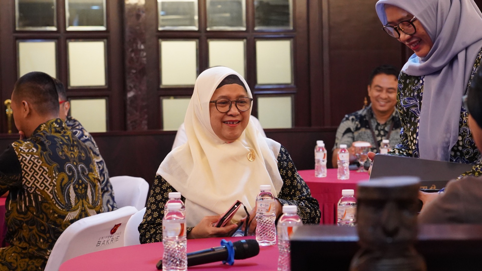 BENCHMARKING SPMI UPM KE UNIVERSITAS BAKRIE (27)