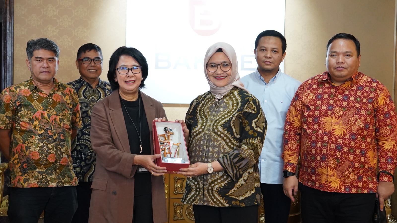 BENCHMARKING SPMI UPM KE UNIVERSITAS BAKRIE (6)