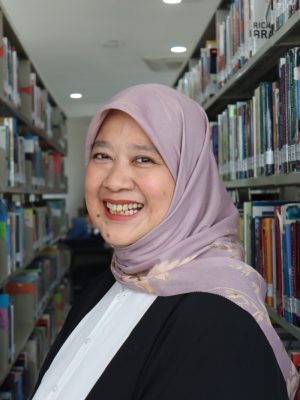 Dr. Diin Fitri Ande, S.E., M.M