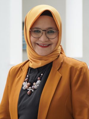 Dr. Fatchiah E. Kertamuda, S.Pd., M.Sc Dr. Fatchiah E. Kertamuda, S.Pd., M.Sc