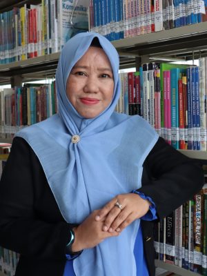 Hizra Marisa, S.IP., M.Si Hizra Marisa, S.IP., M.Si