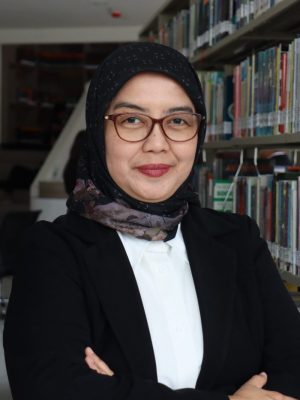 Prof. Dr. Iin Mayasari, S.Pd., S.I.P., M.M., M.Si