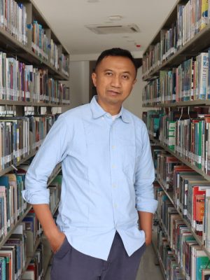 Tasri Jatnika, S.Sn., M.M. Tasri Jatnika, S.Sn., M.M.