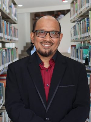 Very Aziz, Lc., M.Si Very Aziz, Lc., M.Si